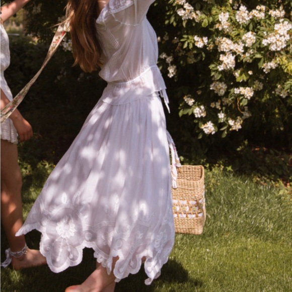 Love Shack Fancy Size: 6 & 8 Colour: White - Picture 2 of 3